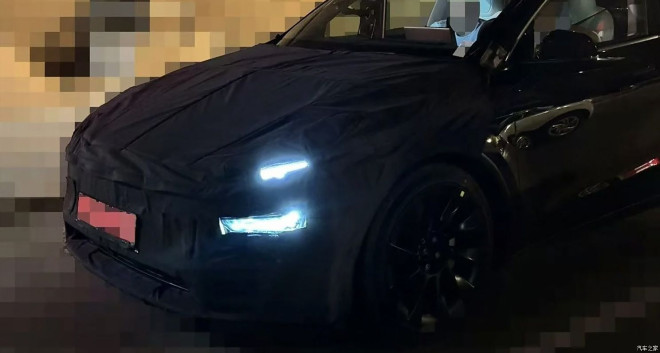 疑似新款特斯拉Model Y Plaid无伪装谍照