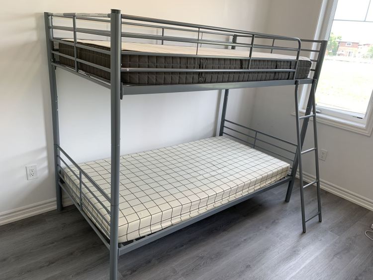 双层床+2床垫- 家具- 多伦多二手- 约克论坛